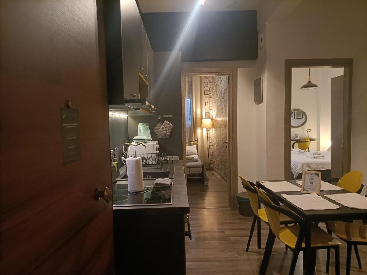 Kallimarmaro Cozy Apartamento Atenas Exterior foto